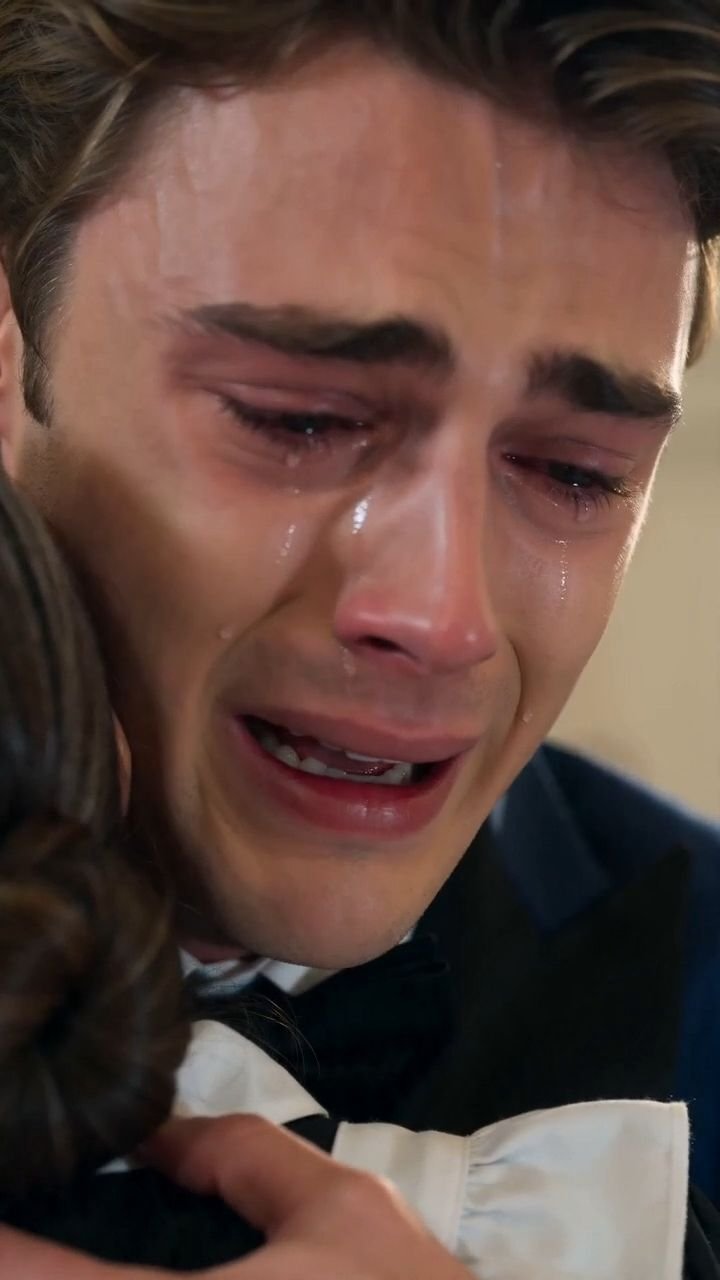 The Truth Behind the Maid Left the Entire Ballroom in Tears